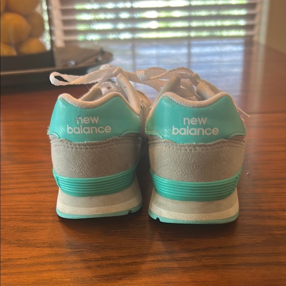 New Balance Gray and Green Retro Sneakers - Picture 6 of 7